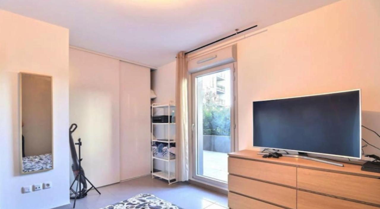 Appartement Spacieux Avec Grande Terrasse マルセイユ エクステリア 写真